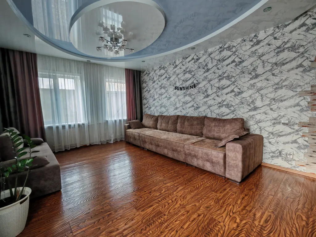 Коттедж Уютный домик с баней рядом с центром города — аренда посуточно в Южно-Сахалинск