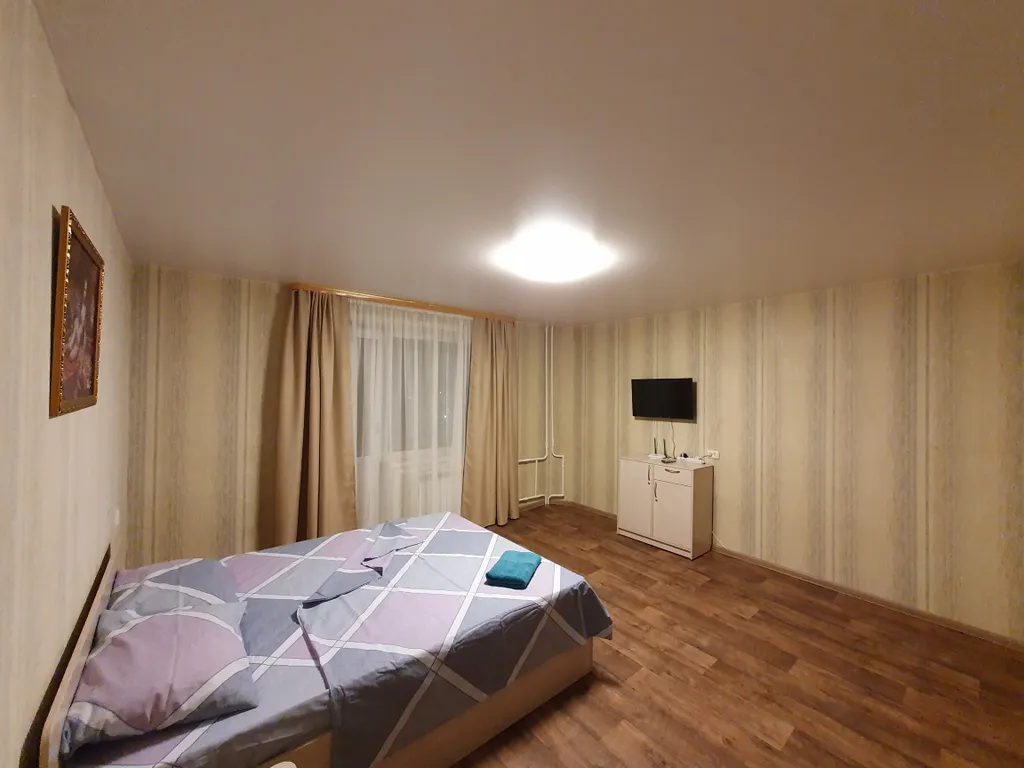 Квартира с хорошей транспортной развязкой — аренда посуточно в Братск