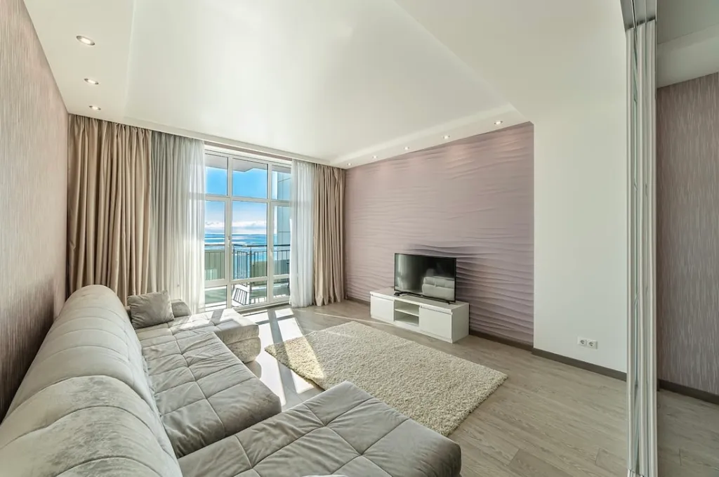 Уютная квартира в центре с потрясающим видом на море — аренда посуточно в Сочи