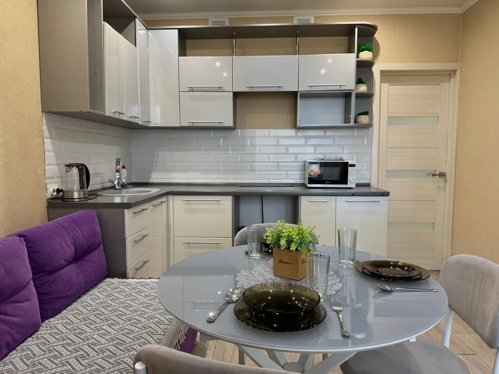 Апартаменты Аврора Комсомольская 89 , закрытая парковка