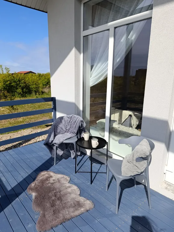 Уютный новый 2-этажный дом в 10 минутах от моря + Автомобиль