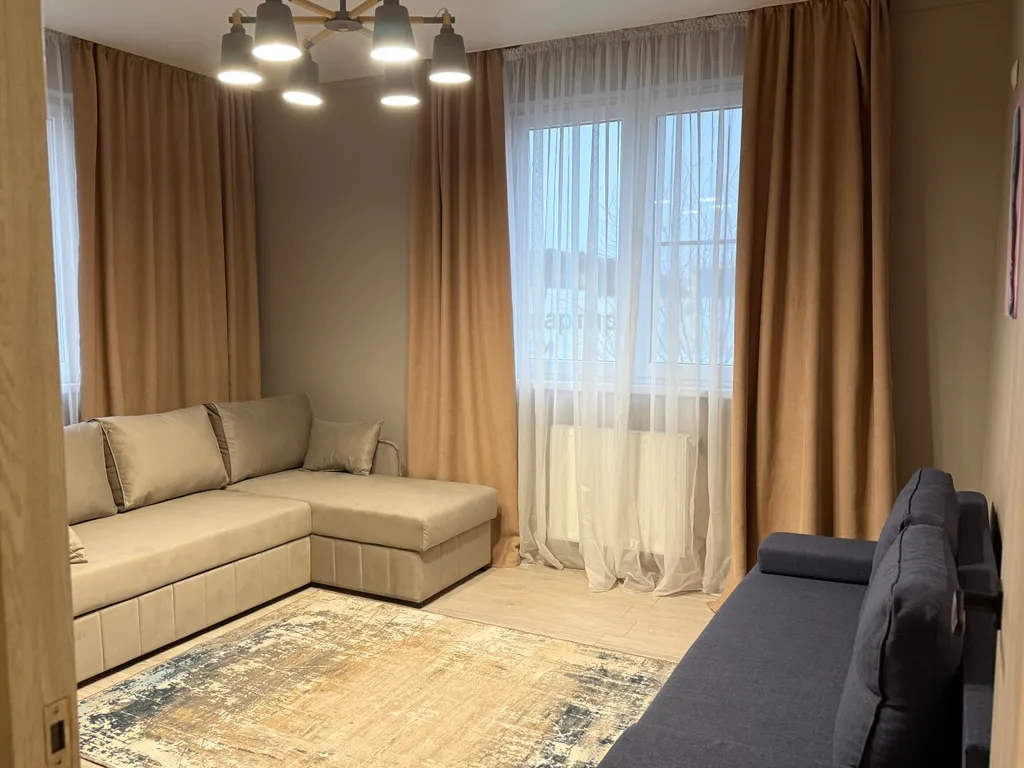 Двушка с евроремонтом и атмосферой загорода