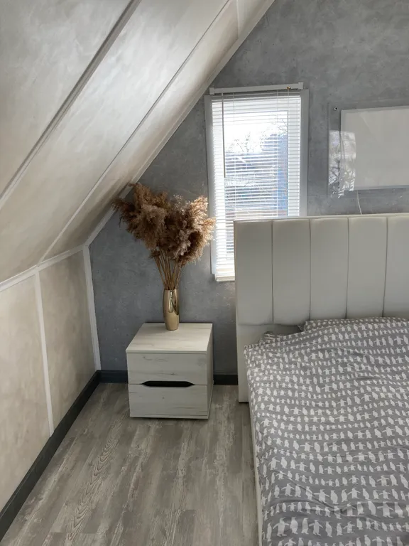 Чудесный дом на берегу реки