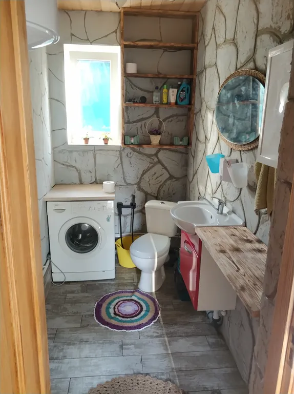 Коттедж Уютный домик в тихом месте с банькой — Пионерский