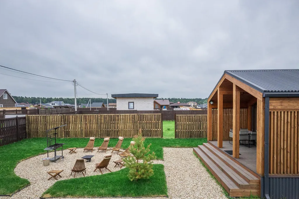 Коттедж Панорамный дом среди зимнего леса рядом с озером — Семеновское