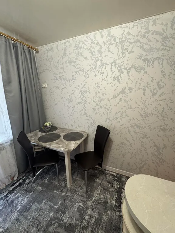 Двушка уютная недалеко от центра напротив ТЦ Green