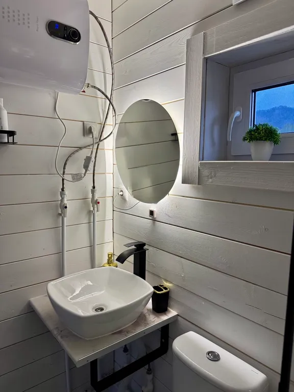 Уютный гостевой домик Шифт №2 с видом на горы