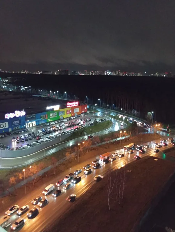 Студия с видом на Радуга-парк