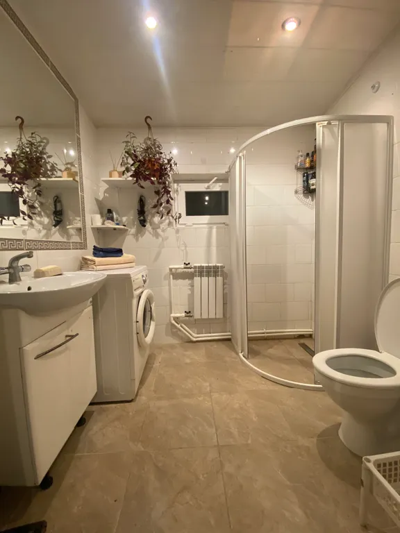 Уютный дом в черте города