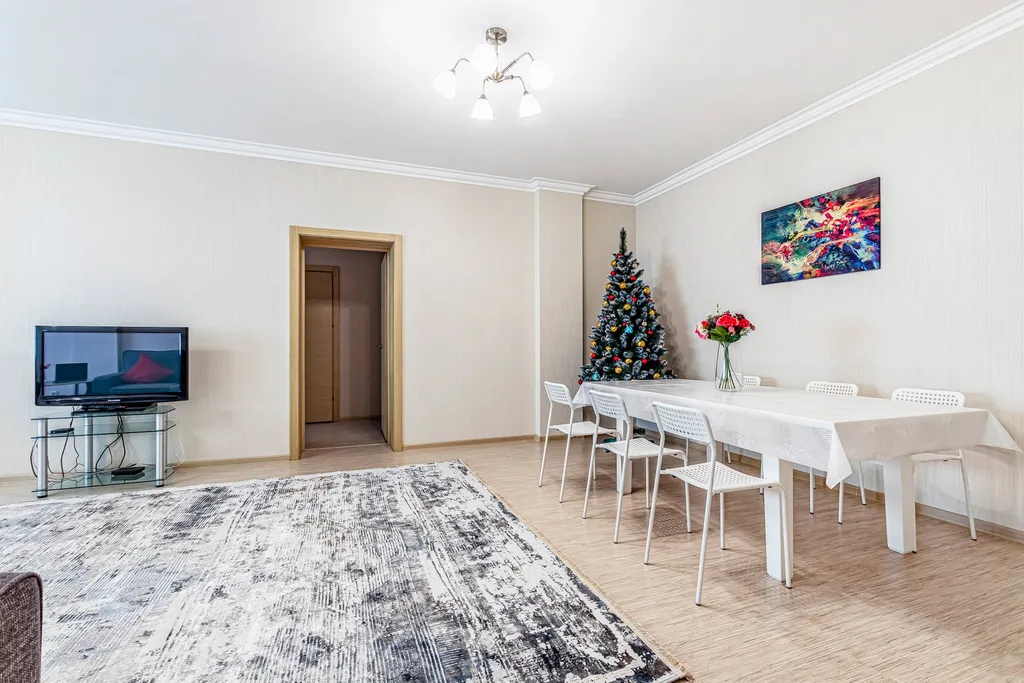 Уютная квартира для гостей столицы в самом центре левобережья