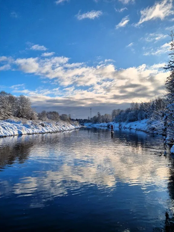 Уютный 3-к А-фрейм у реки с большой террасой и купелью