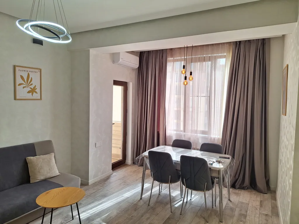 Уютная квартира рядом с метро 28 мая