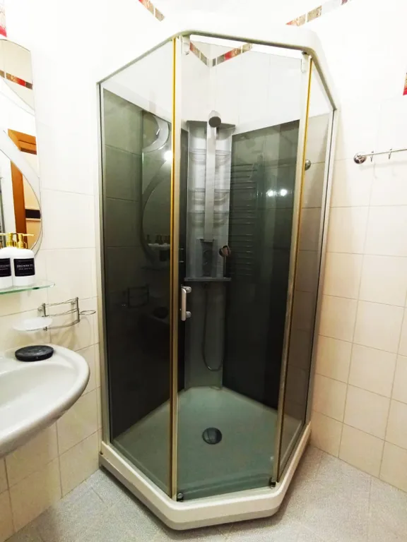 Dolce Vita апартаменты у озера с камином в 15 минутах от центра на автомобиле