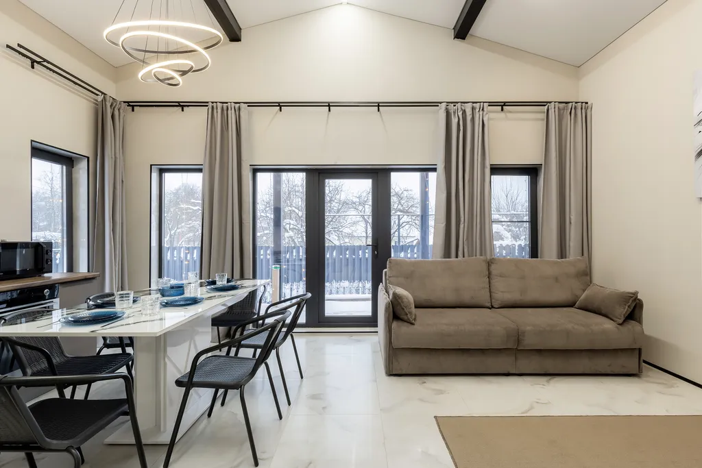 Новый дом с баней