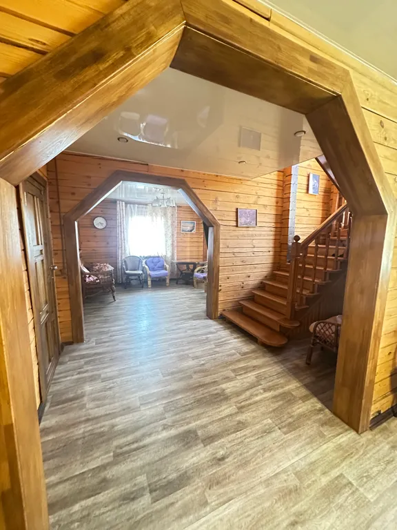 Дом у озера в Листвянке