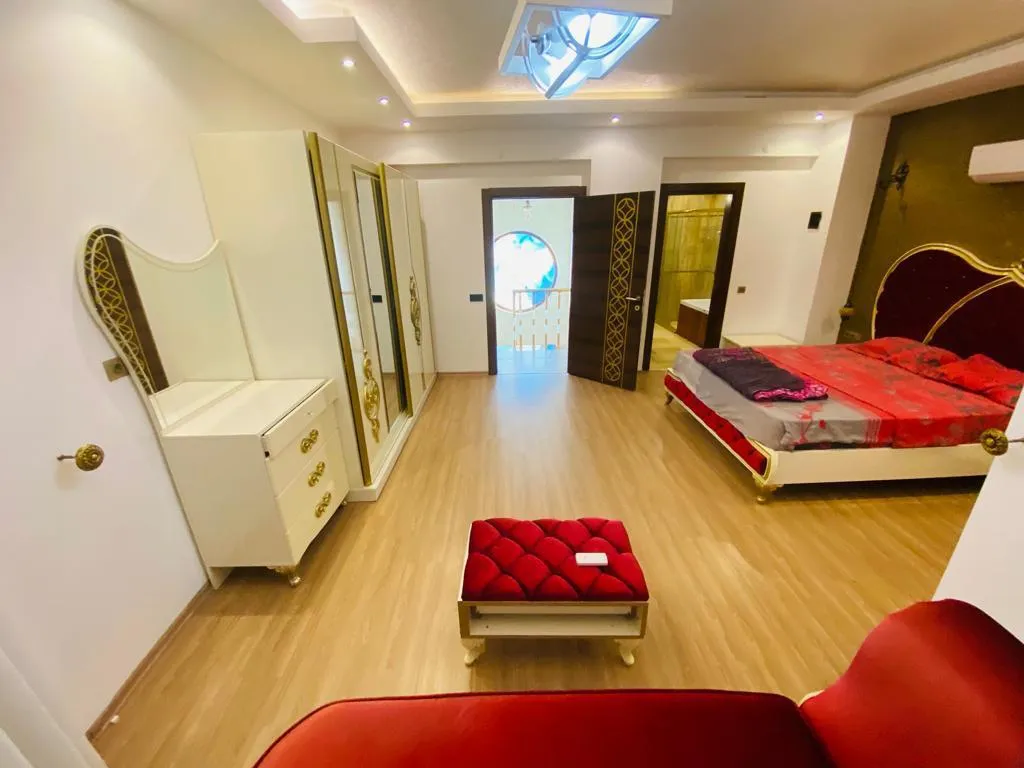 3-комнатный Дом