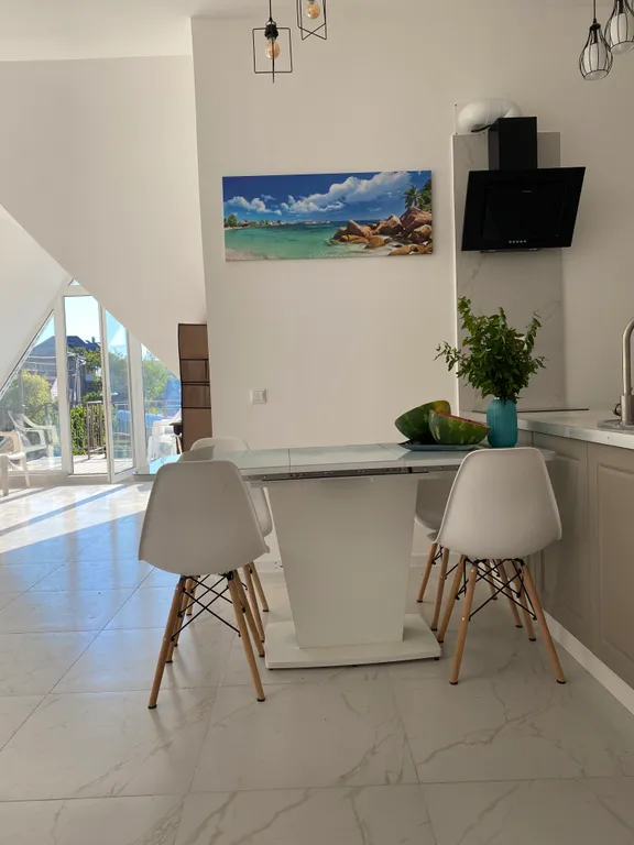 Мансарда с видом на горы