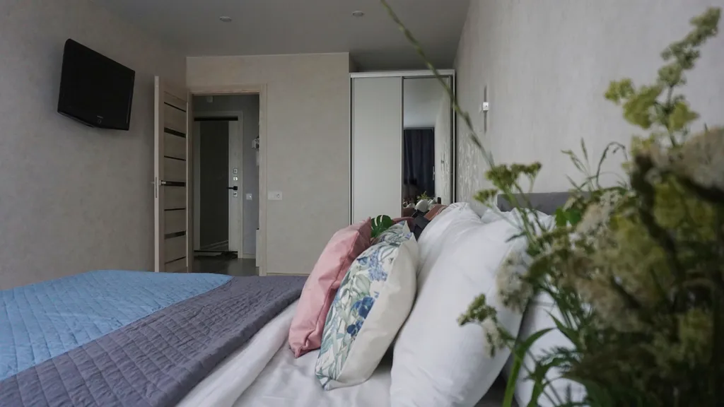 Счастливая квартира с видом на Лавру