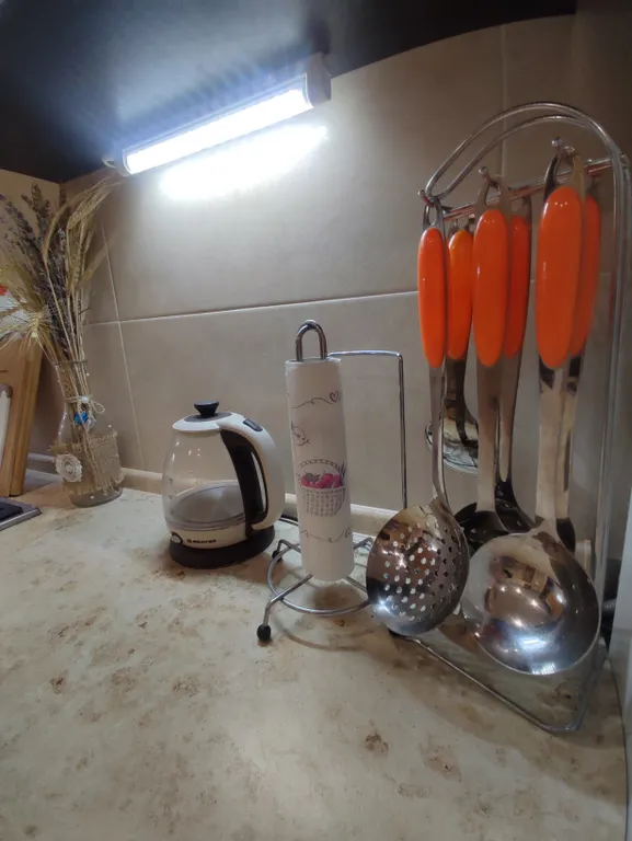 Трешка в центре города с охраняемой парковкой