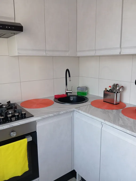 Уютная квартира, находится недалеко от моря, магазины, кафе