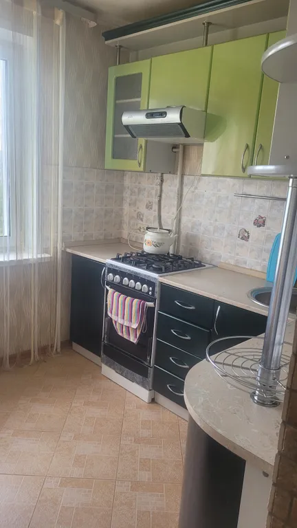 Уютная 1-комнатная квартира в спальном районе города гусь-хрустальный