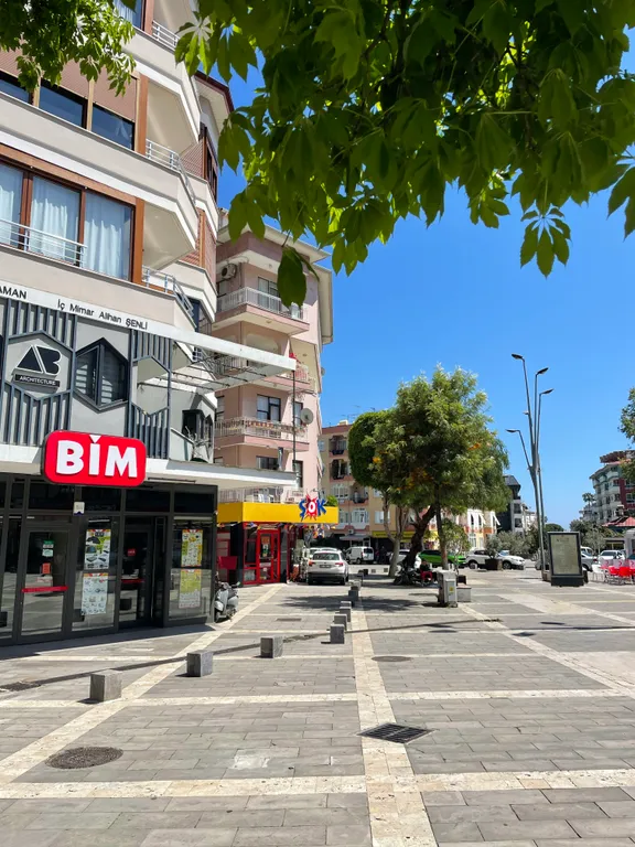 SA Apartments! Luxury 2bd Flat 150m to the Beach