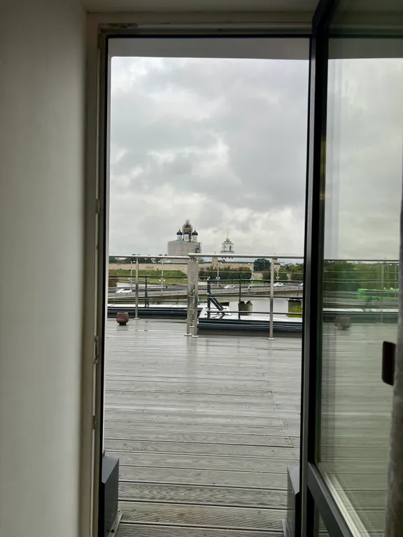 Видовые апартаменты 3-комнатные с террасой