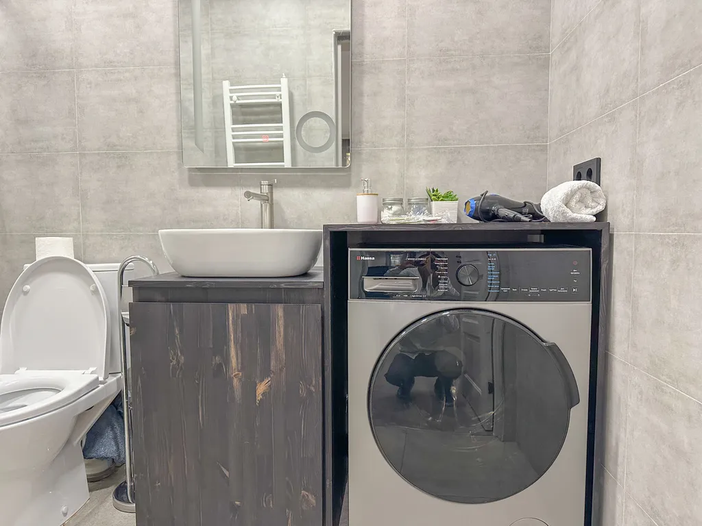 Three-room quiet corner