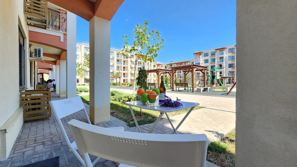 Уютная двушка с собственной терассой