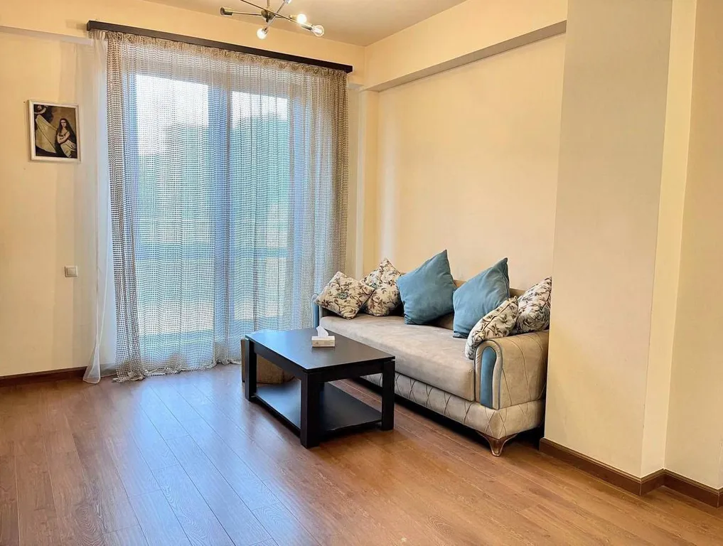 Prime apartment with beautiful terrace