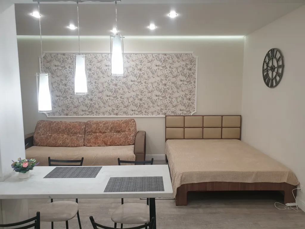 Видовая дизайнерская квартира в центре