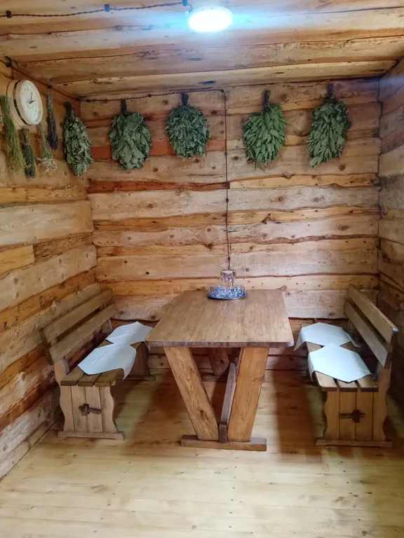 Домик с Баней у горы