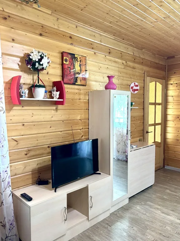 4-комнатный Дом