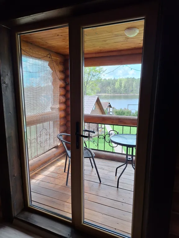 Семейный отдых в Беларуси на берегу живописного озера