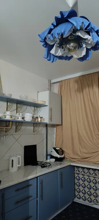 Двушечка у канатки и в старинном доме