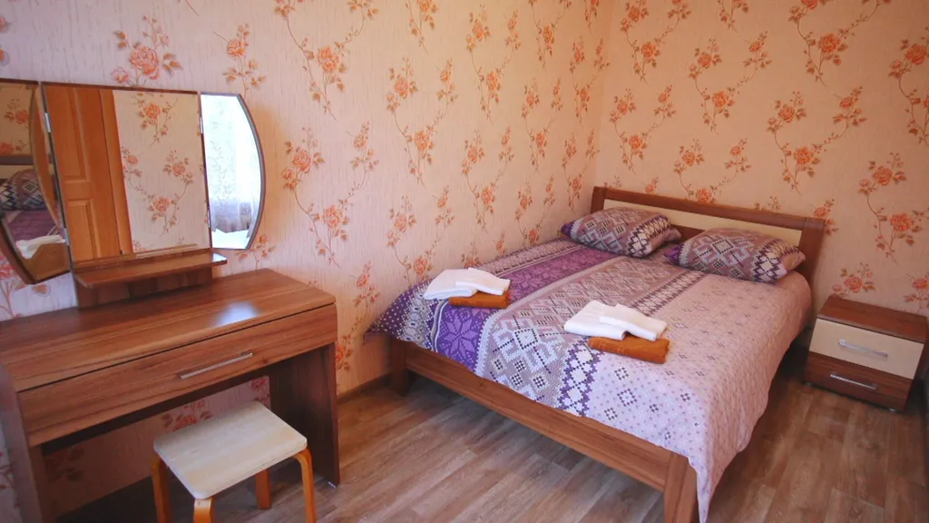 Комфортабельная двухкомнатная квартира около АО Тяж Маш и СВВАУЛ