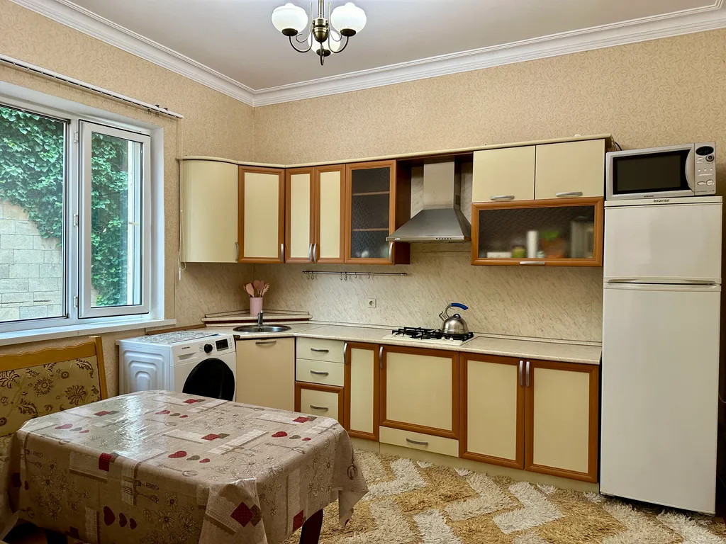 Домик у моря с мангалом