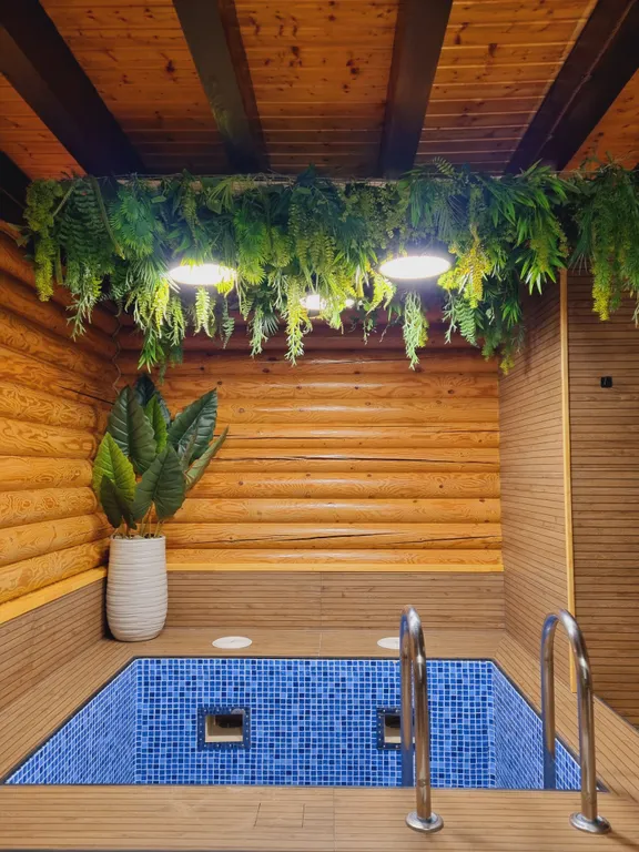 Коттедж с личным термальными бассейном и баней в центре Мостовского