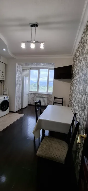 Уютная однокомнатная квартира с видом на горы