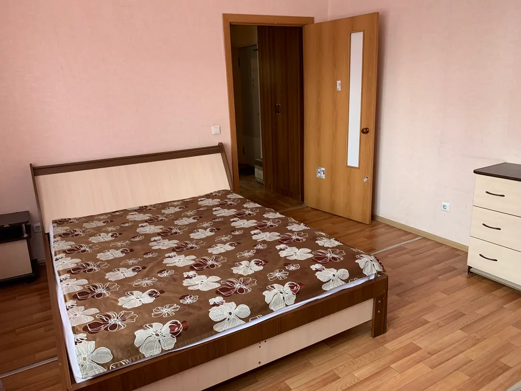 Квартира Однокомнатная квартира возле БЦ Арбат — Красноярск