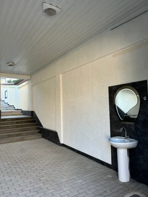 Просторный дом в районе центра