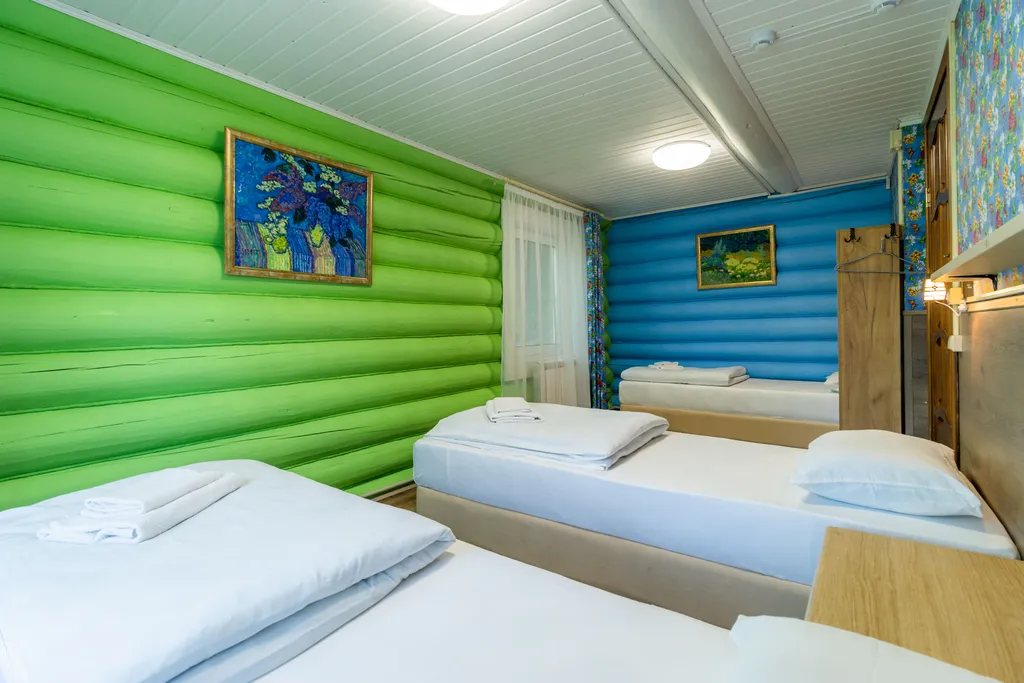 Дом с беседкой с видом на Волгу