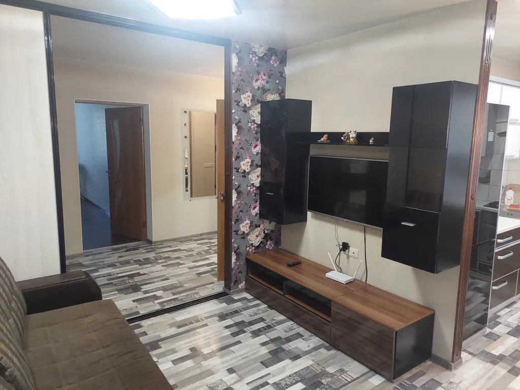 Уютная чистая 2-комнатная студия недалеко от центра