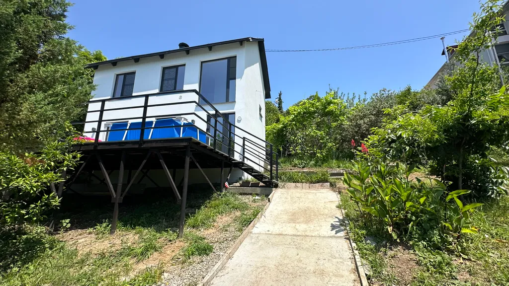 Дом с видом на море