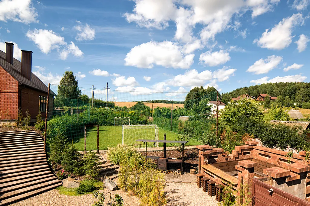 Рыжий кот - Деревянный Дом (WoodHouse)