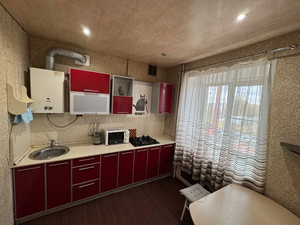 Уютная квартира в спальном районе, 3 спальных, smart tv wifi, балкон