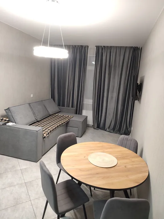 Просторная двухкомнатная квартира в новом доме