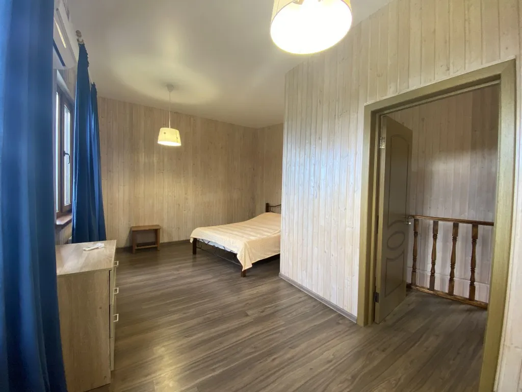 Аренда дома в Ялте возле Ялта интурист