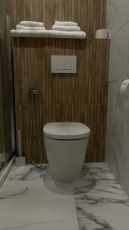 Апартаменты с бассейном 808