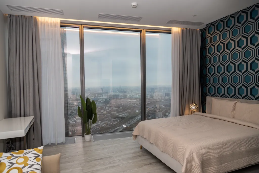 Просторная студия на 75 этаже. Башня Федерация